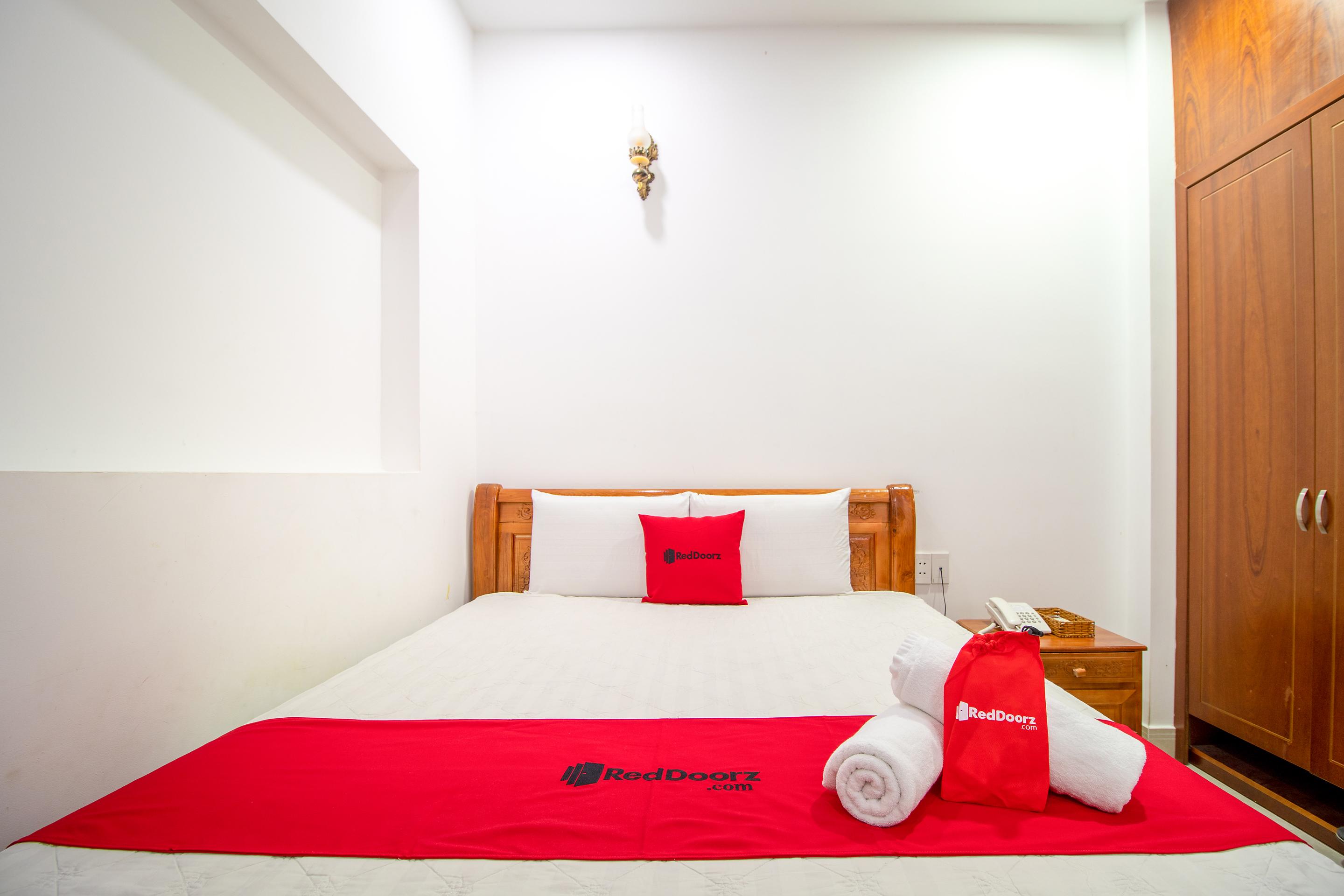 Hotel Reddoorz Near Phan Xich Long Ho Chi Minh City