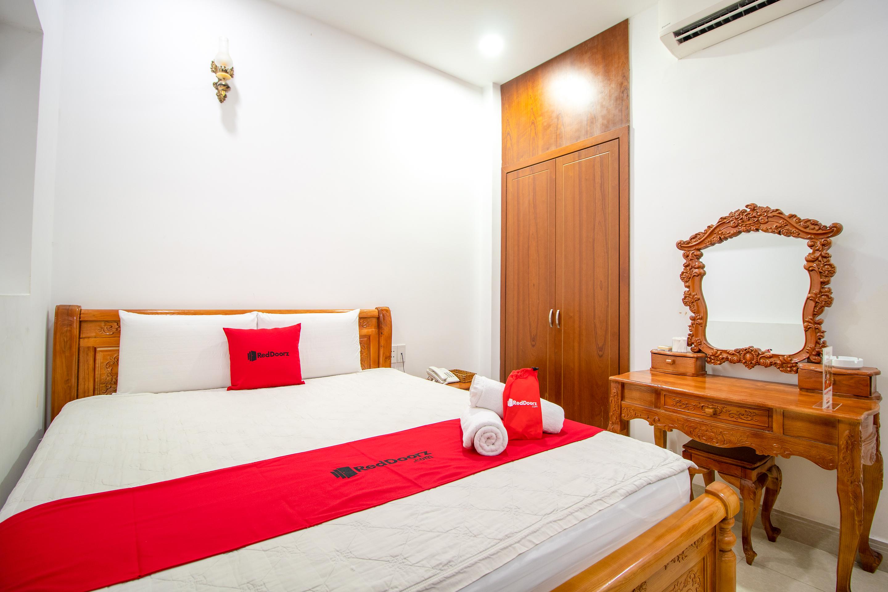 Reddoorz Near Phan Xich Long 3* Ho Chi Minh City
