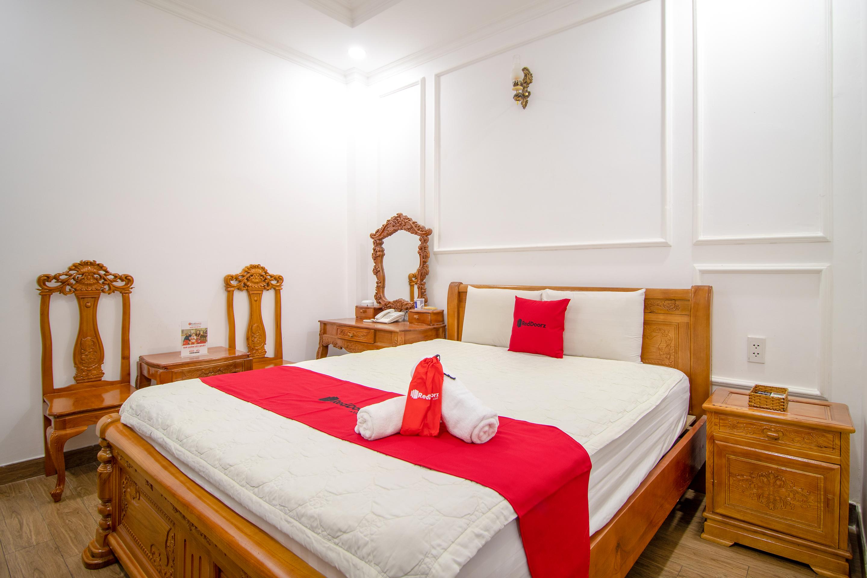Reddoorz Near Phan Xich Long Hotel Ho Chi Minh City