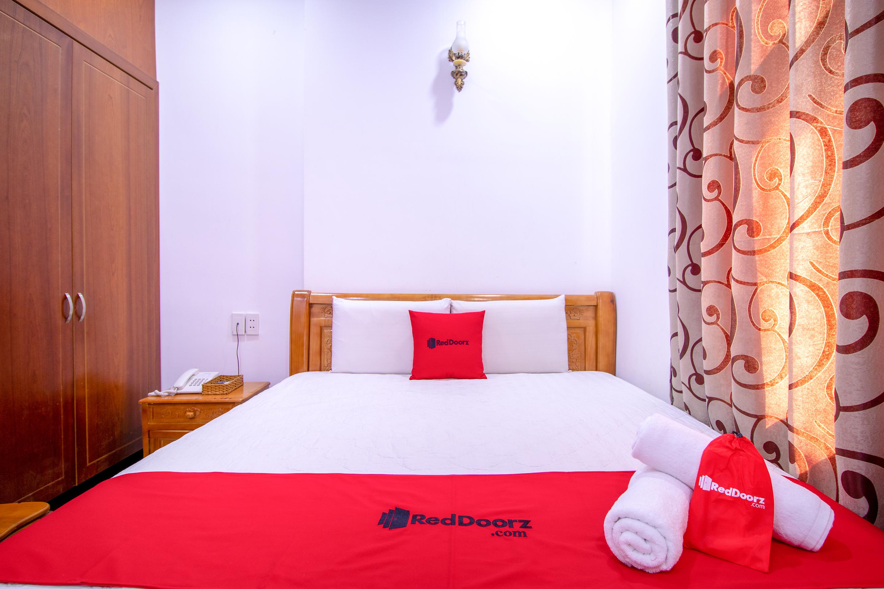 Reddoorz Near Phan Xich Long Hotel Ho Chi Minh City
