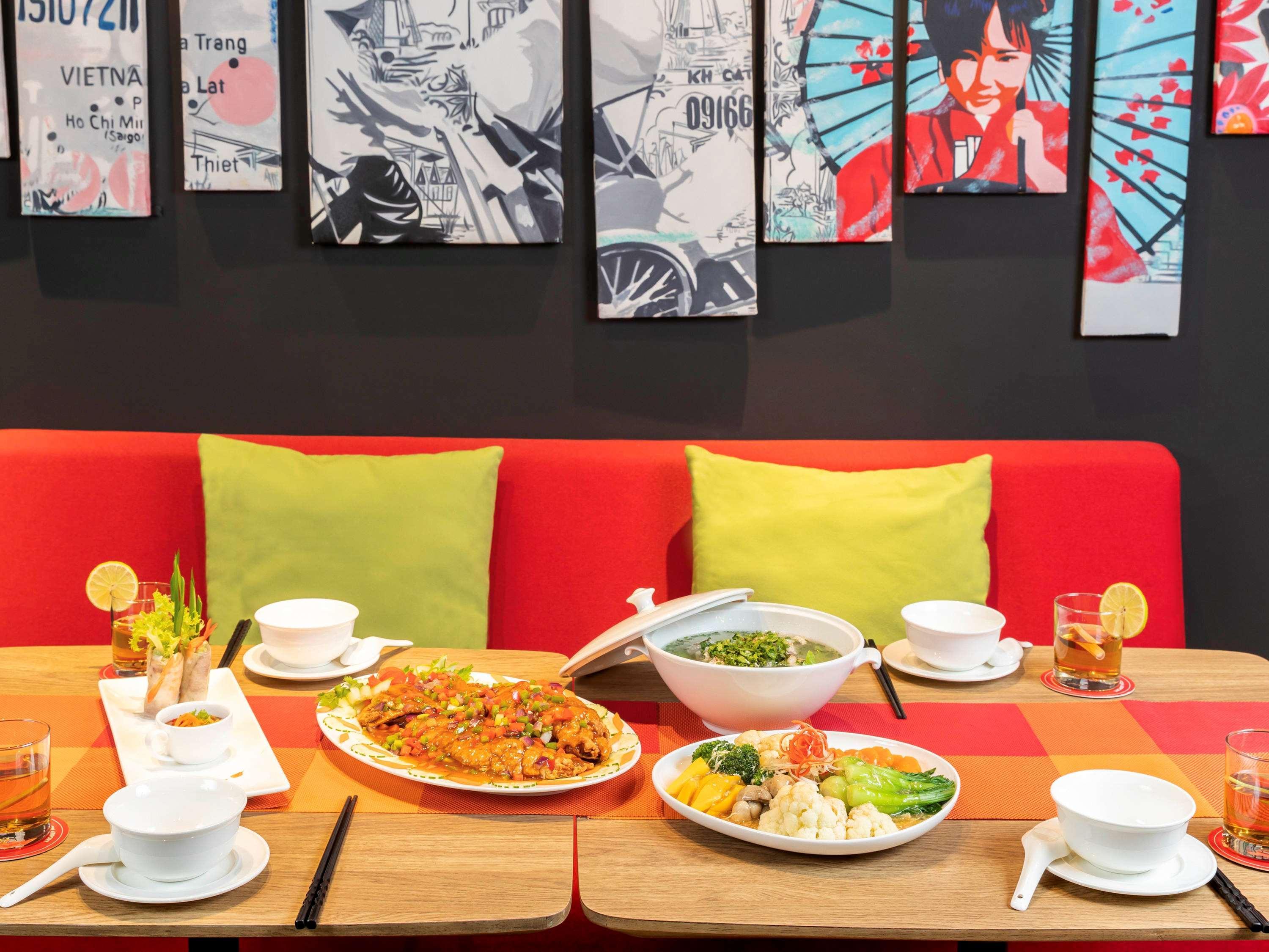 Ibis Saigon Airport Hotel Ho Chi Minh City