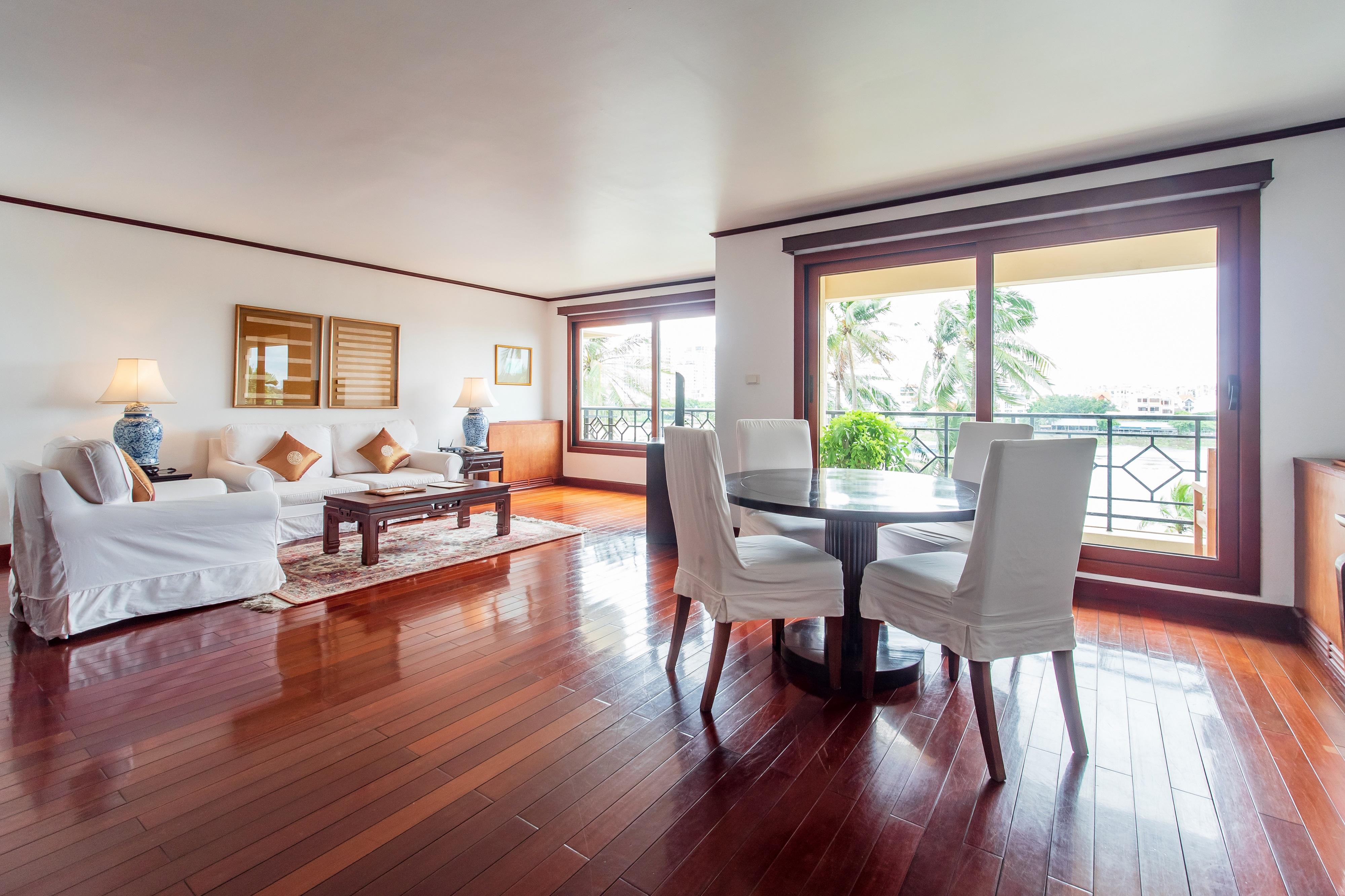 Aparthotel Saigon Domaine Luxury Residences 5*