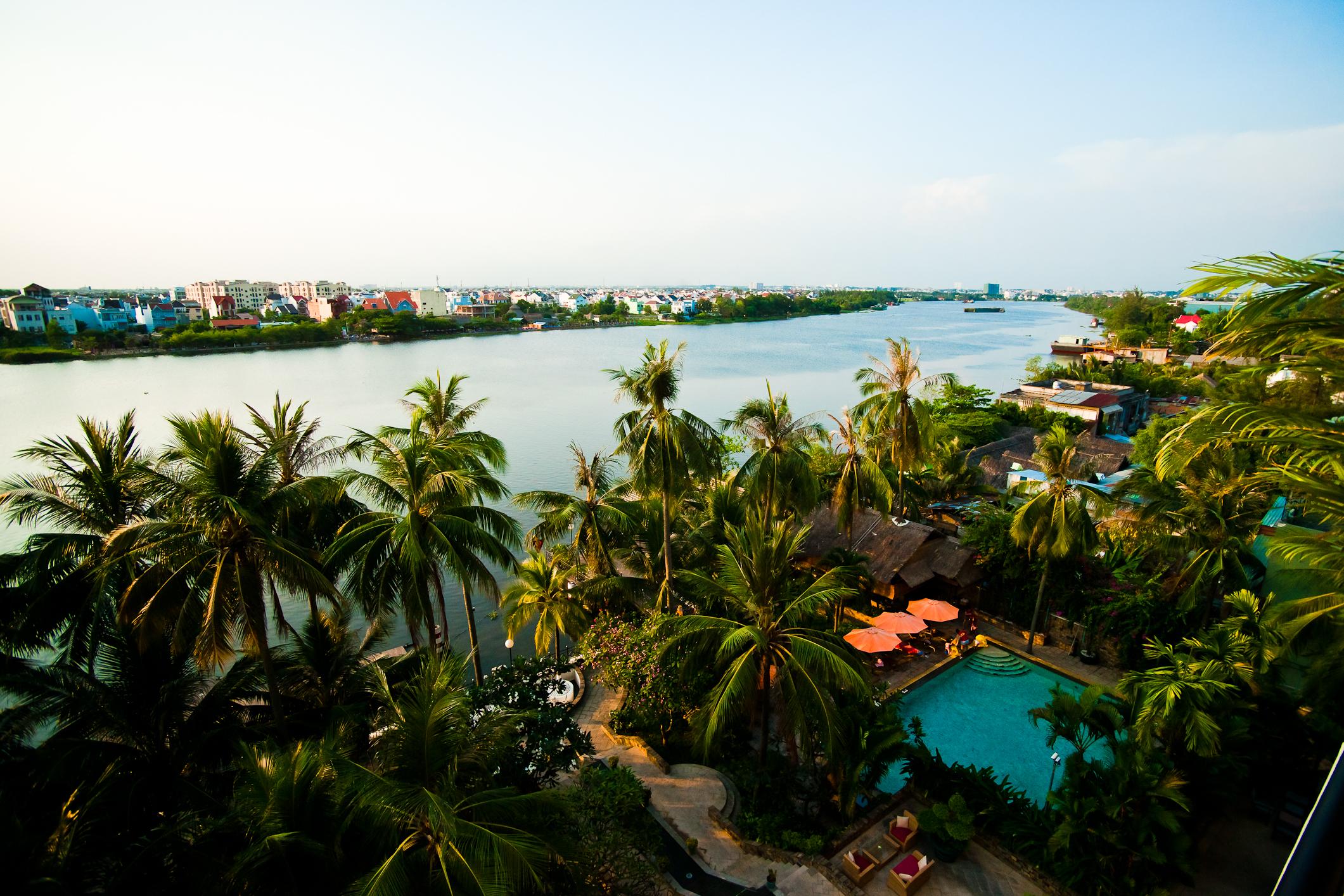 Saigon Domaine Luxury Residences 5*