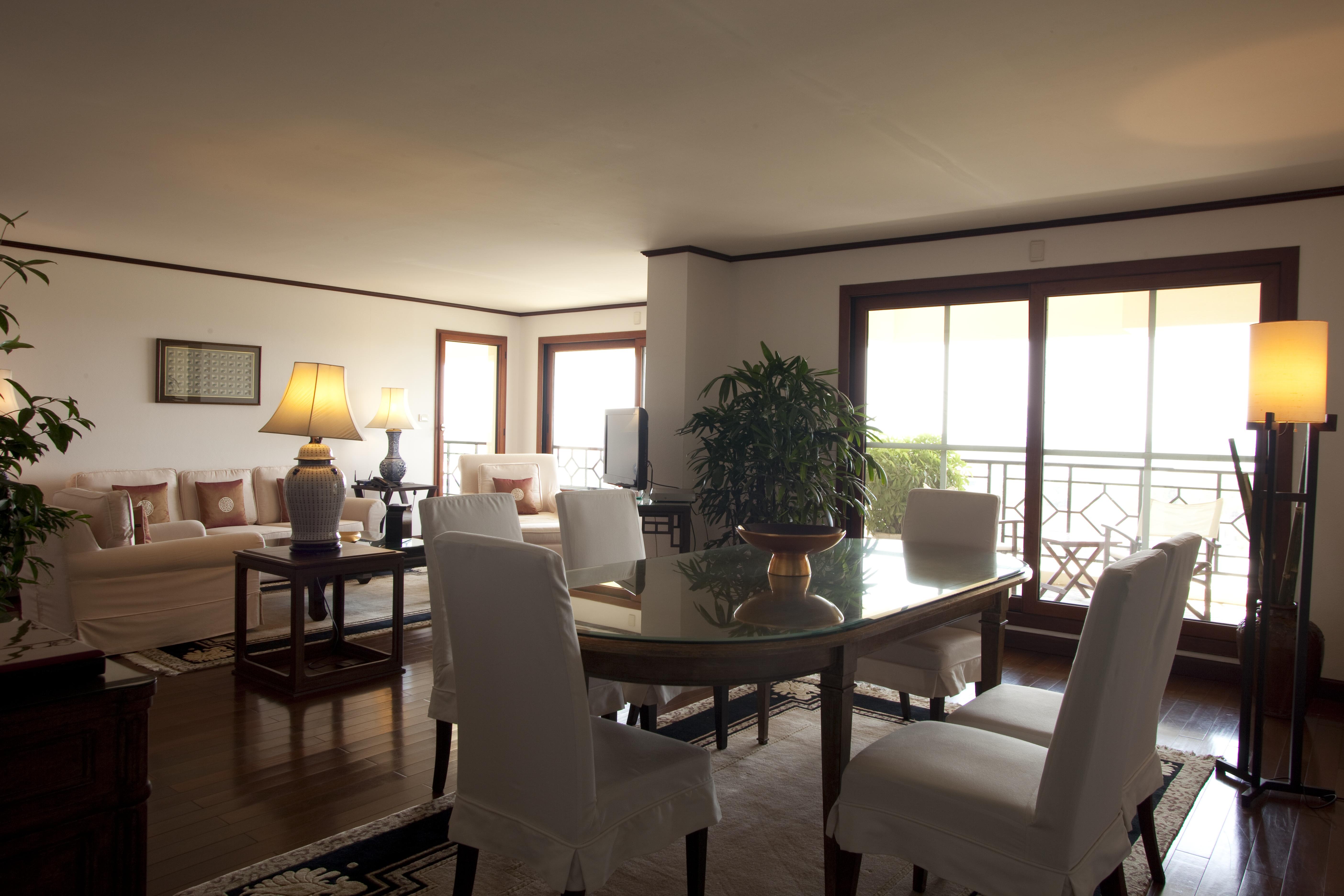 Saigon Domaine Luxury Residences Aparthotel 5*