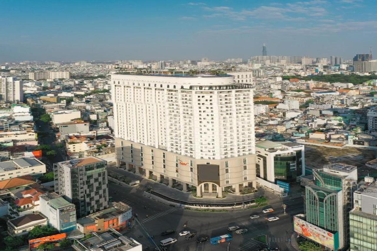 La Vela Saigon 5*