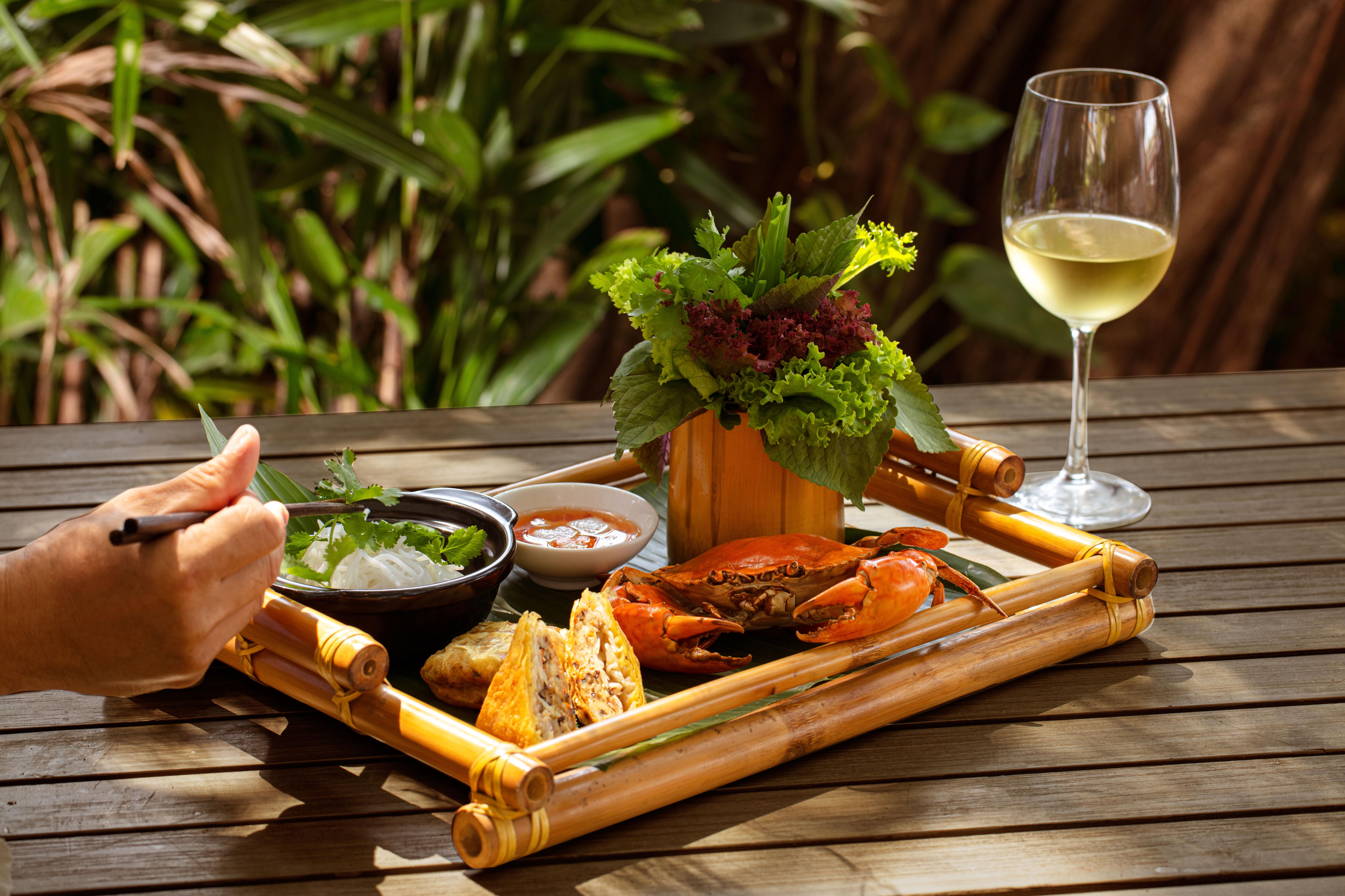 An Lam Retreats Saigon River 5*