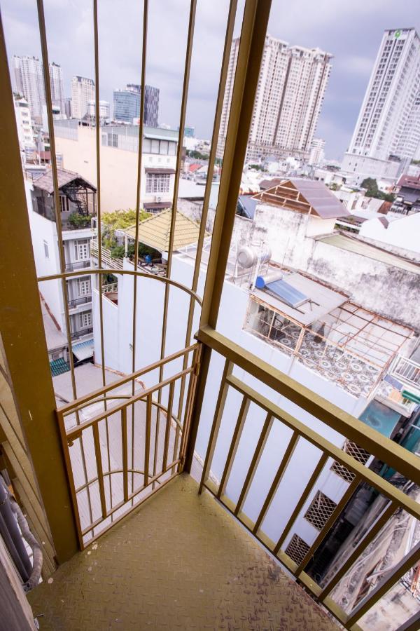 Hotel The Cozy Bandar Ho Chi Minh