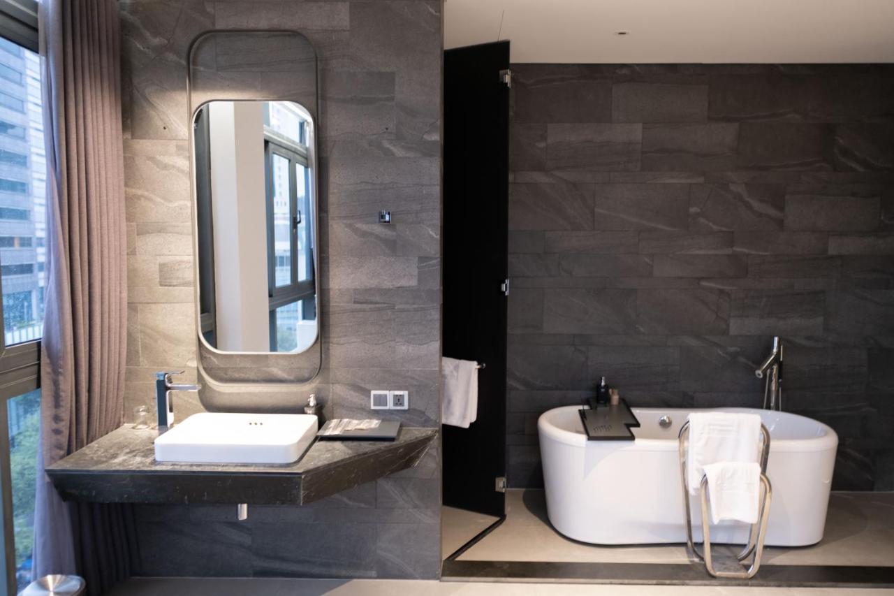 Hotel M Saigon 4*