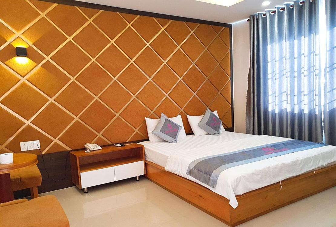 Hotel Khach San Thien Cung Ho Chi Minh City
