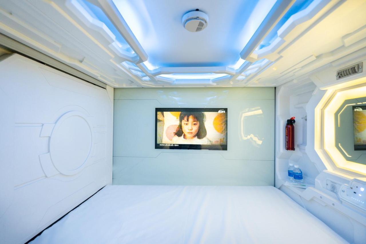 The Capsule - Saigon Center Apartment *