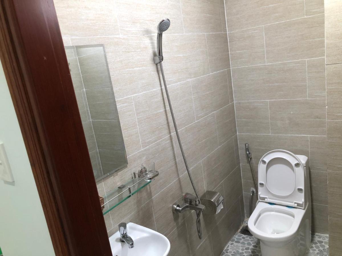 Khach San Huy Phuong Love hotel Ho Chi Minh City