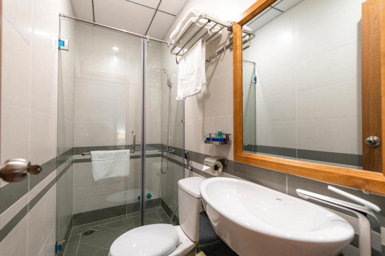 Reddoorz Yen Nam Hoang Van Thu Hotel 3*