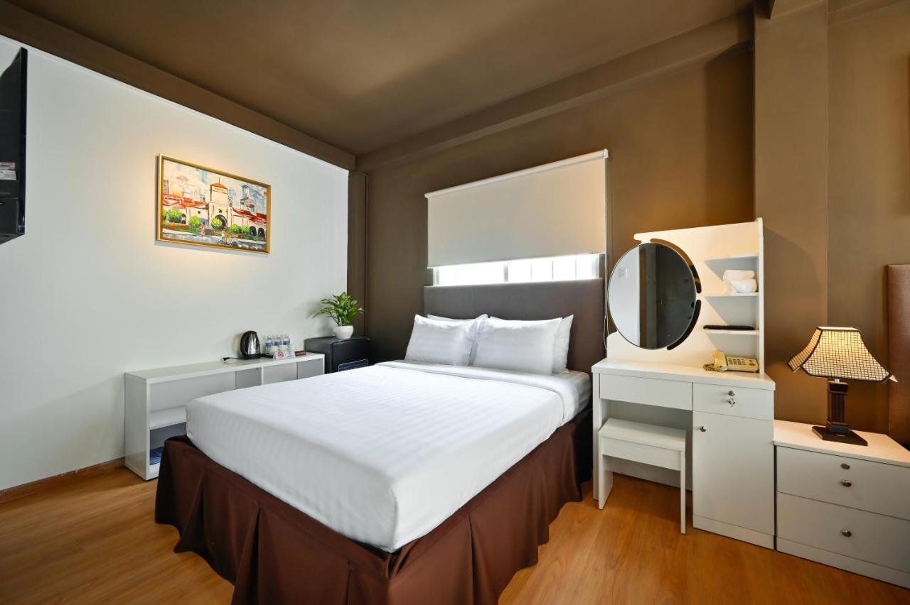 Hotel The Noble Swan Wood Park Ho Chi Minh City