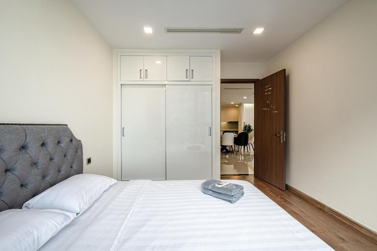 Vinhomes Luxury-kayla's * Ho Chi Minh City