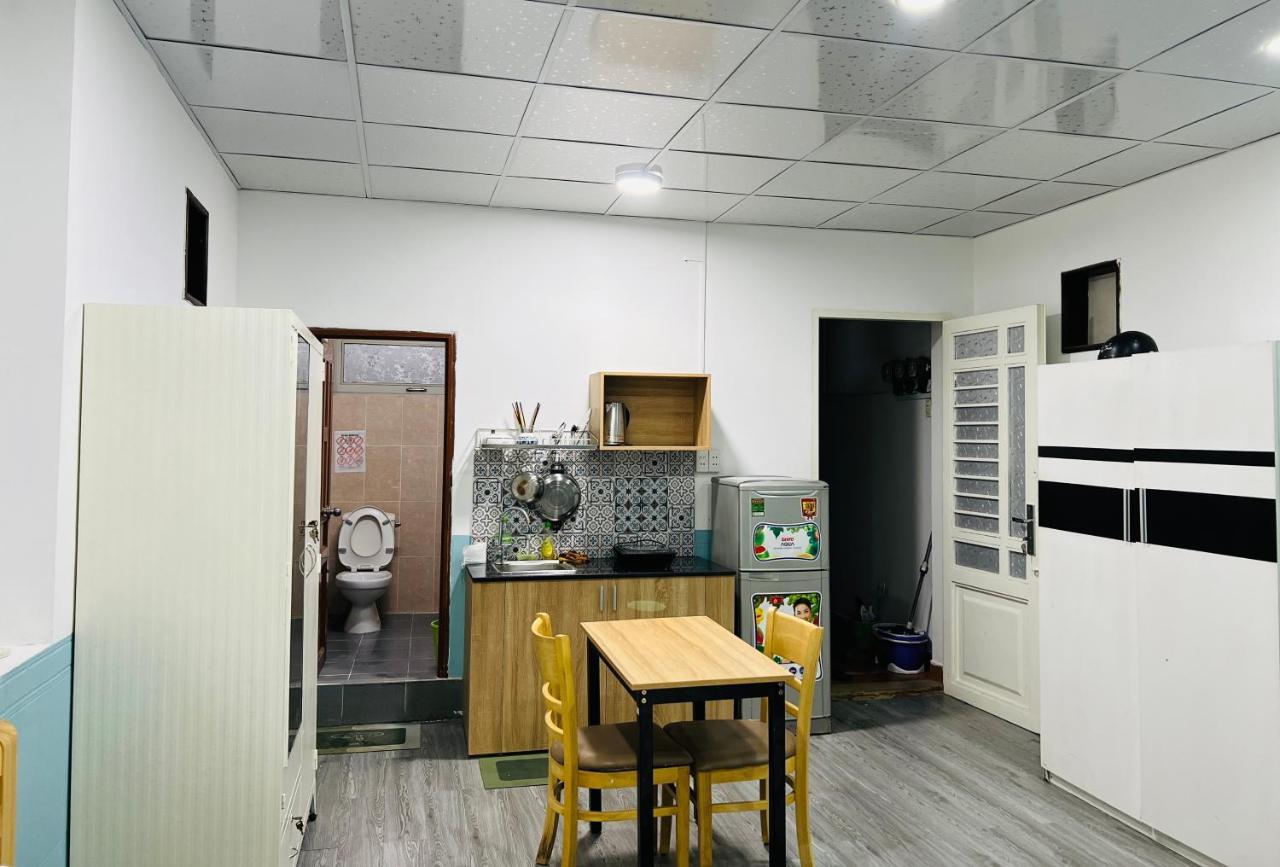Mina House Airport * Ho Chi Minh City