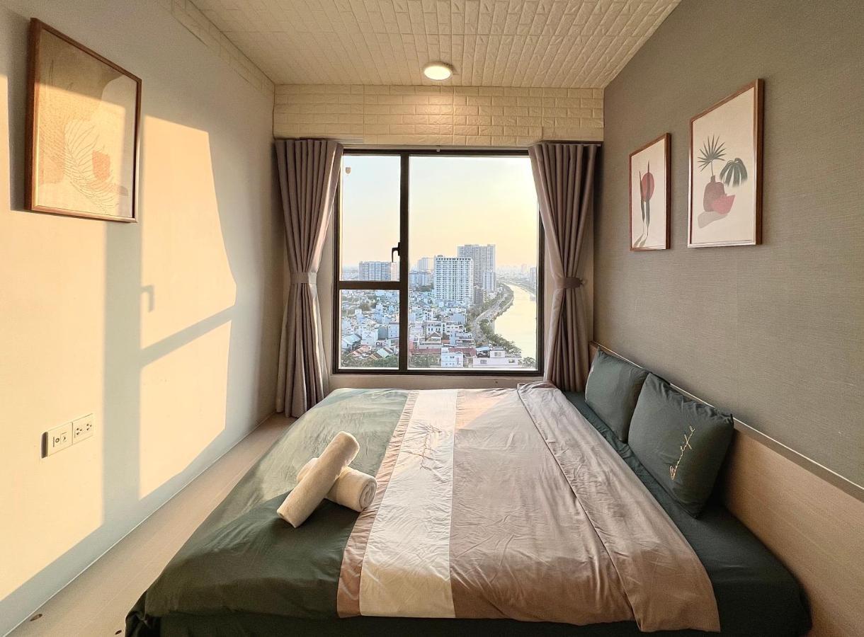 Apartment Spacious Saigon - Infinity Pool In Rivergate *