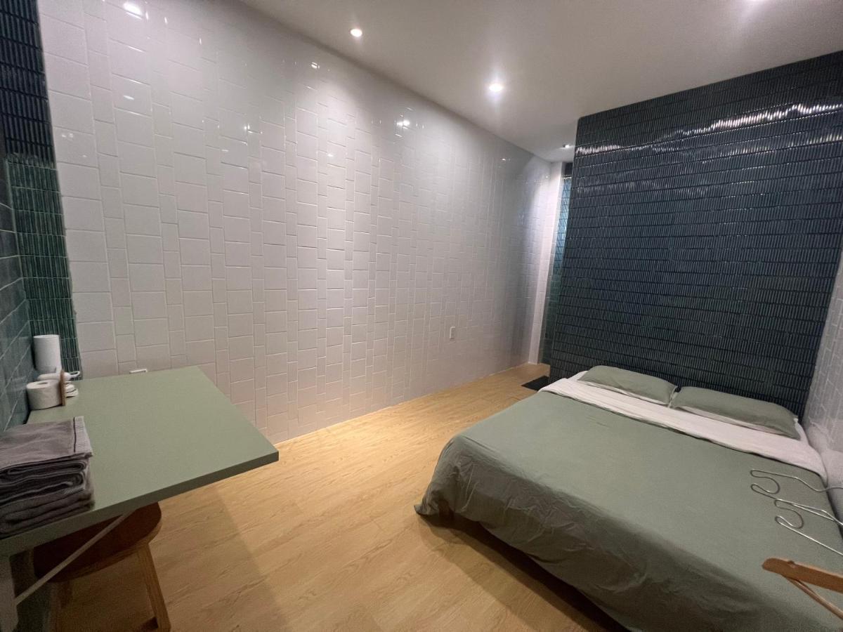 Meow & Cafe Hotel Ho Chi Minh City