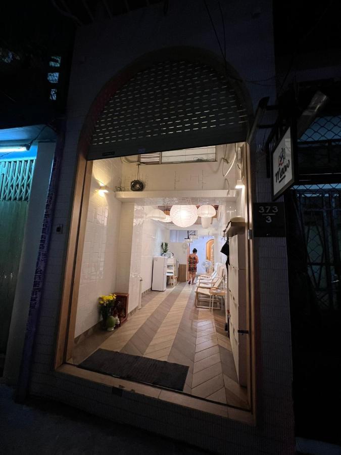 Meow & Cafe Hotel