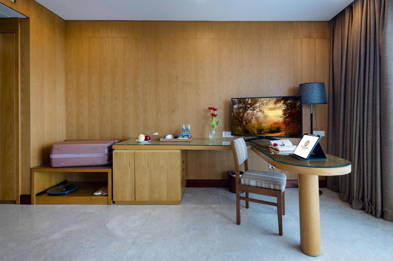 Hotel Eden Star Saigon 4*