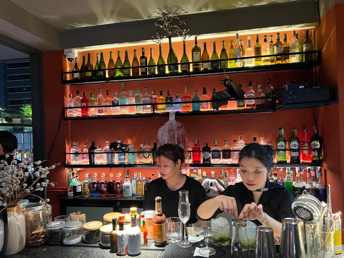 Saigon 118 And Cafe *