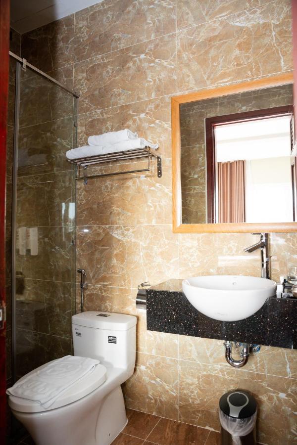 Khách sạn Silk Near Tan Son Nhat Airport TP. Hồ Chí Minh