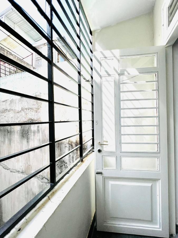 Apartment Mina House Airport