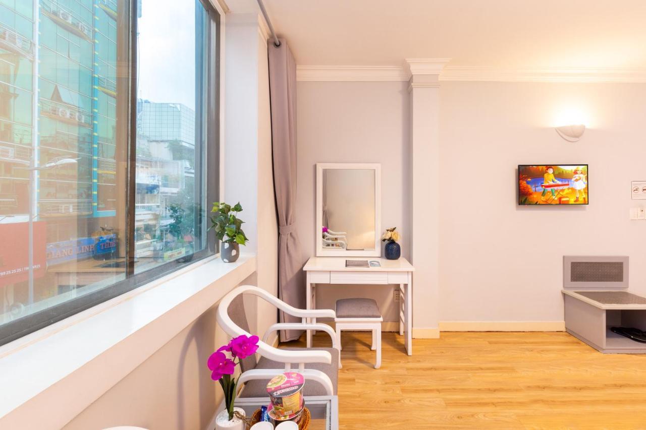 Cabana Saigon - Ly Tu Trong Hotel