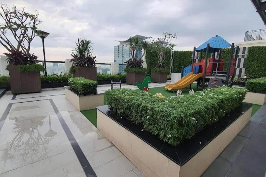Apartment The Rixx Boutique- Opera House- Smarttv65in - Pool Ho Chi Minh City