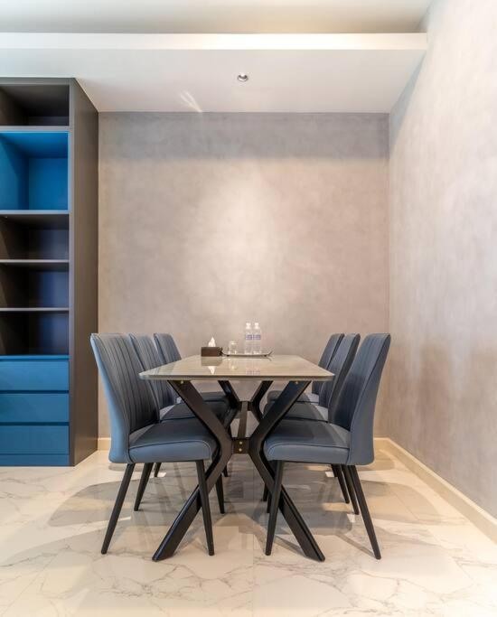 The Rixx Boutique- Opera House- Smarttv65in - Pool Ho Chi Minh City
