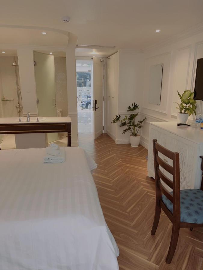 Diamond Koreatown Apartment
