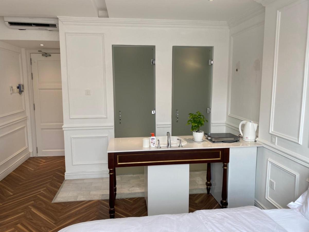 Diamond Koreatown Apartment