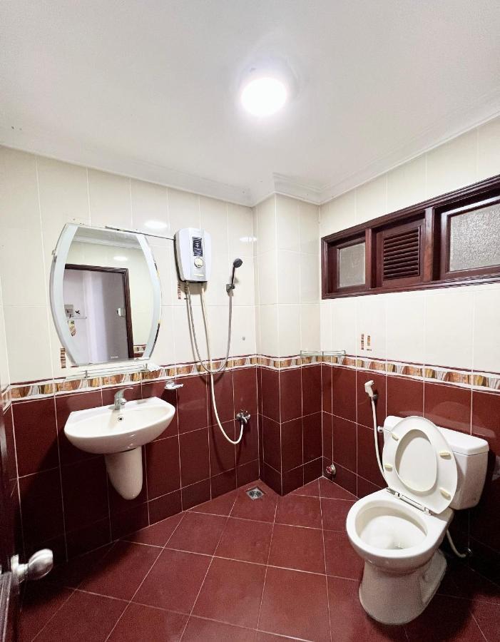 Apartment Mina House Airport