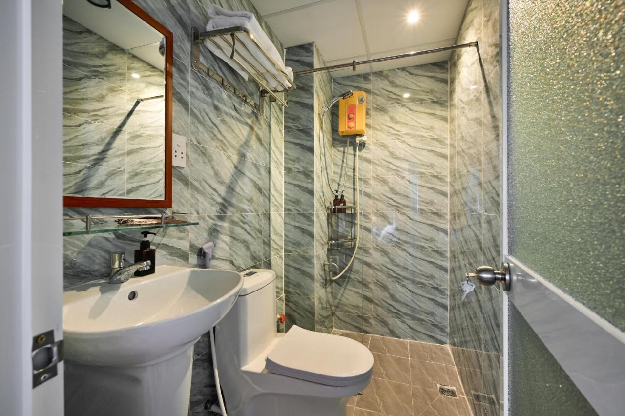 Hotel The Noble Swan Wood Park Ho Chi Minh City