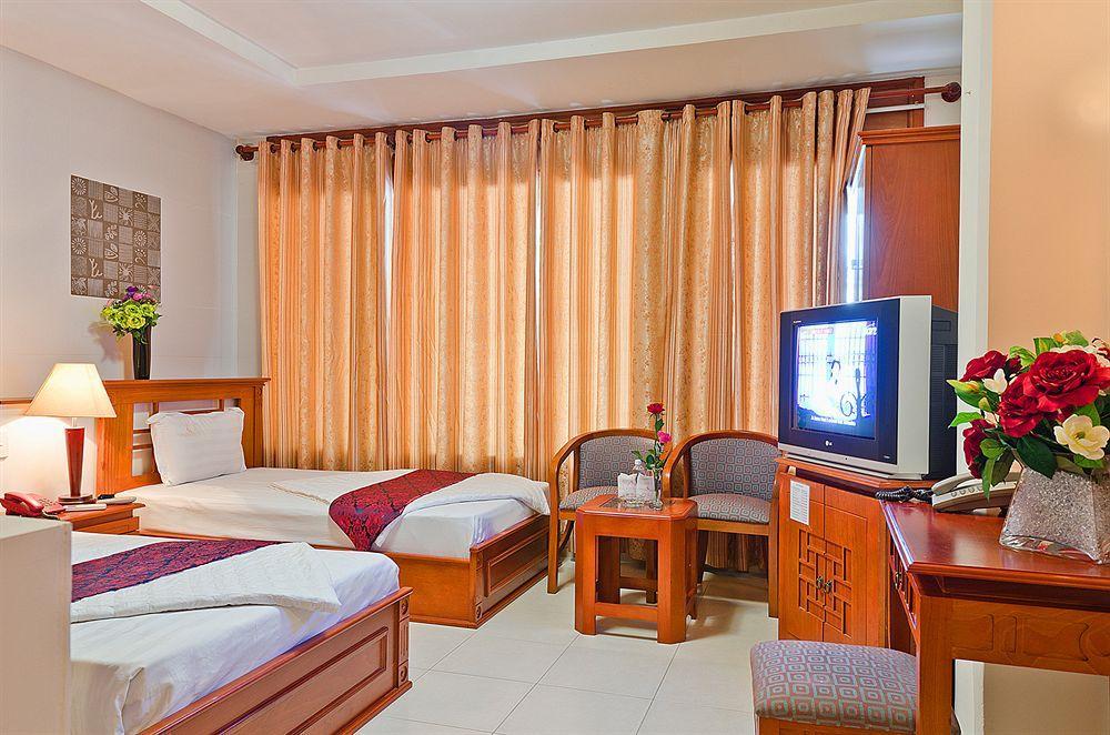 Hotel Hong Hac