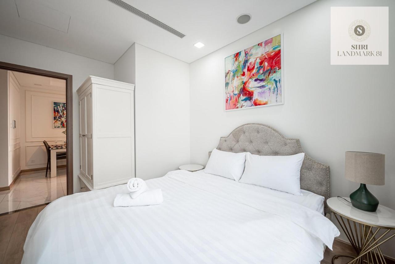 Shri Landscape - Landmark 81 Apartment *