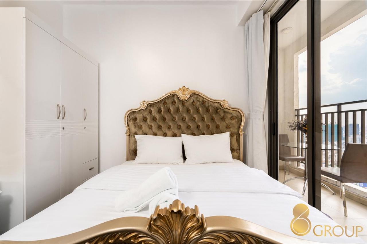 Luxury Gold Apartment: Royal 86 Apartment
