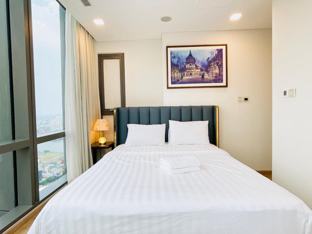 Happy Homes - Vinhomes Park Apartment Ho Chi Minh City