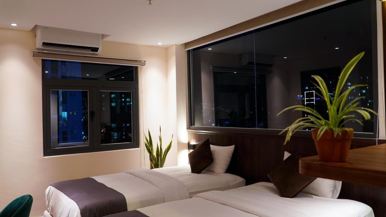 Bros Hotel 2*