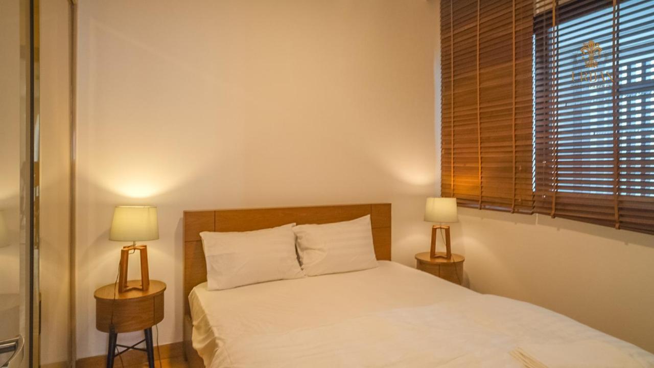 Apartment D1mension - Urban Oasis *