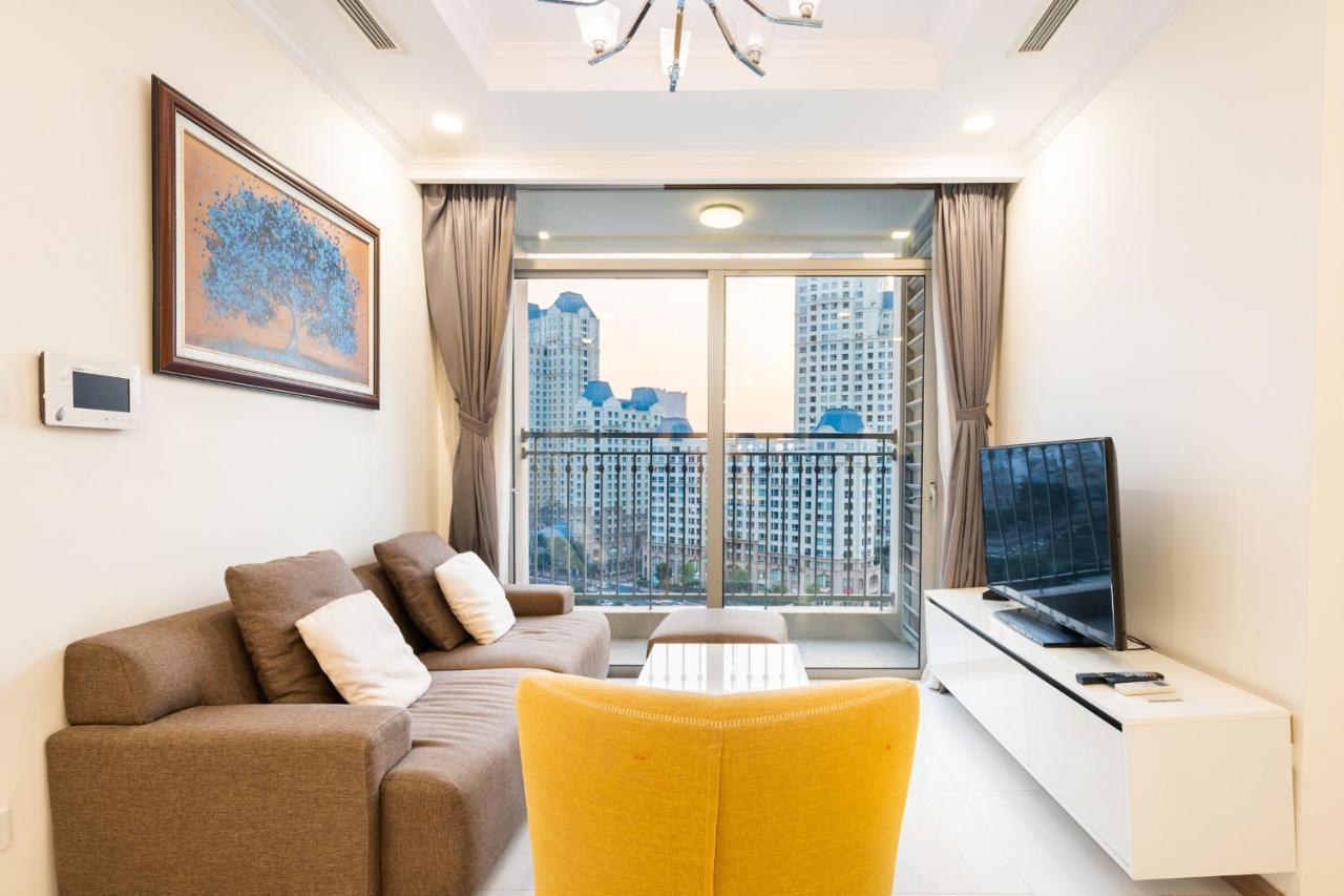 Landmark Luxury - Vinhomes Park 4*