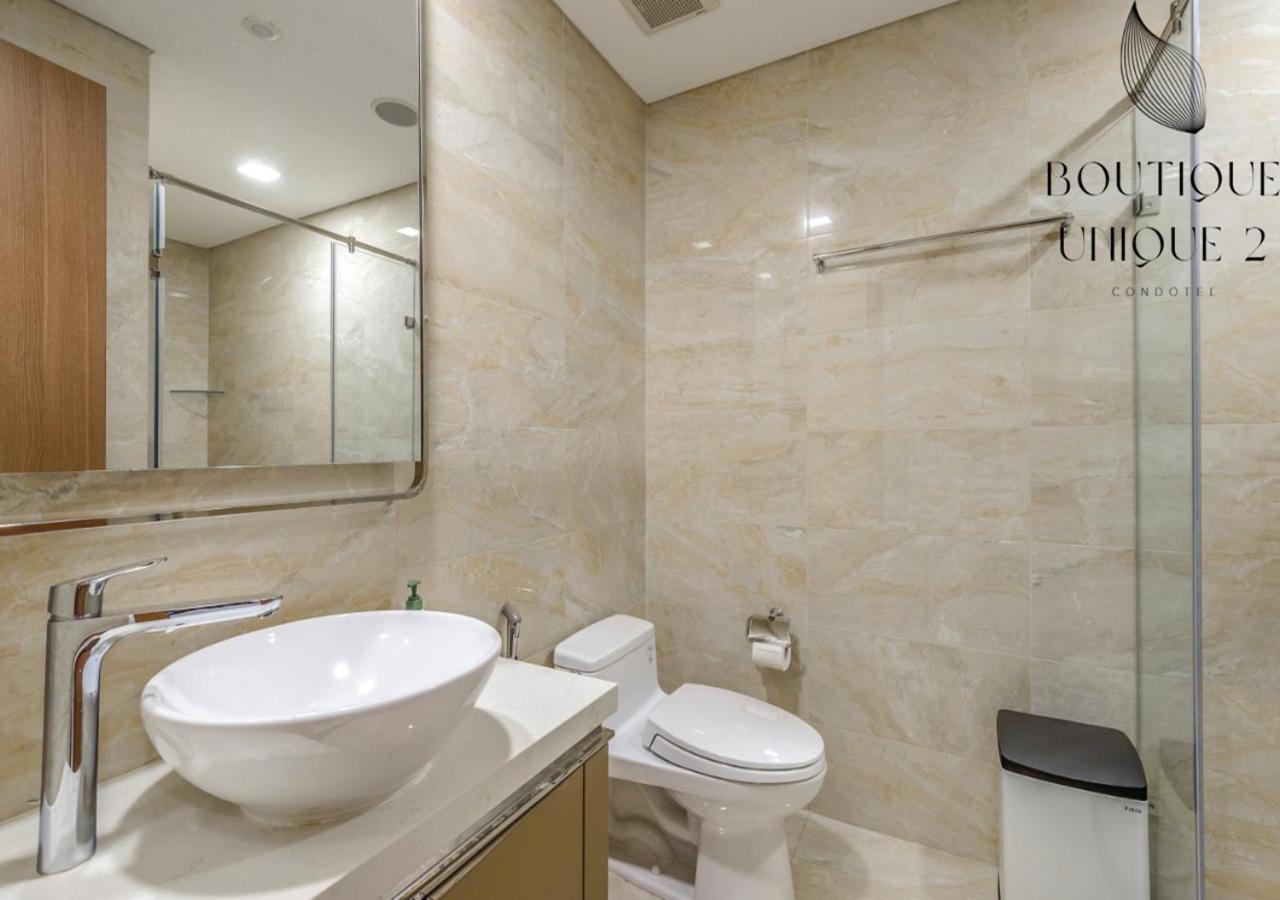 Boutique Unique Landmark 81 Vinhomes Central Park TP. Hồ Chí Minh