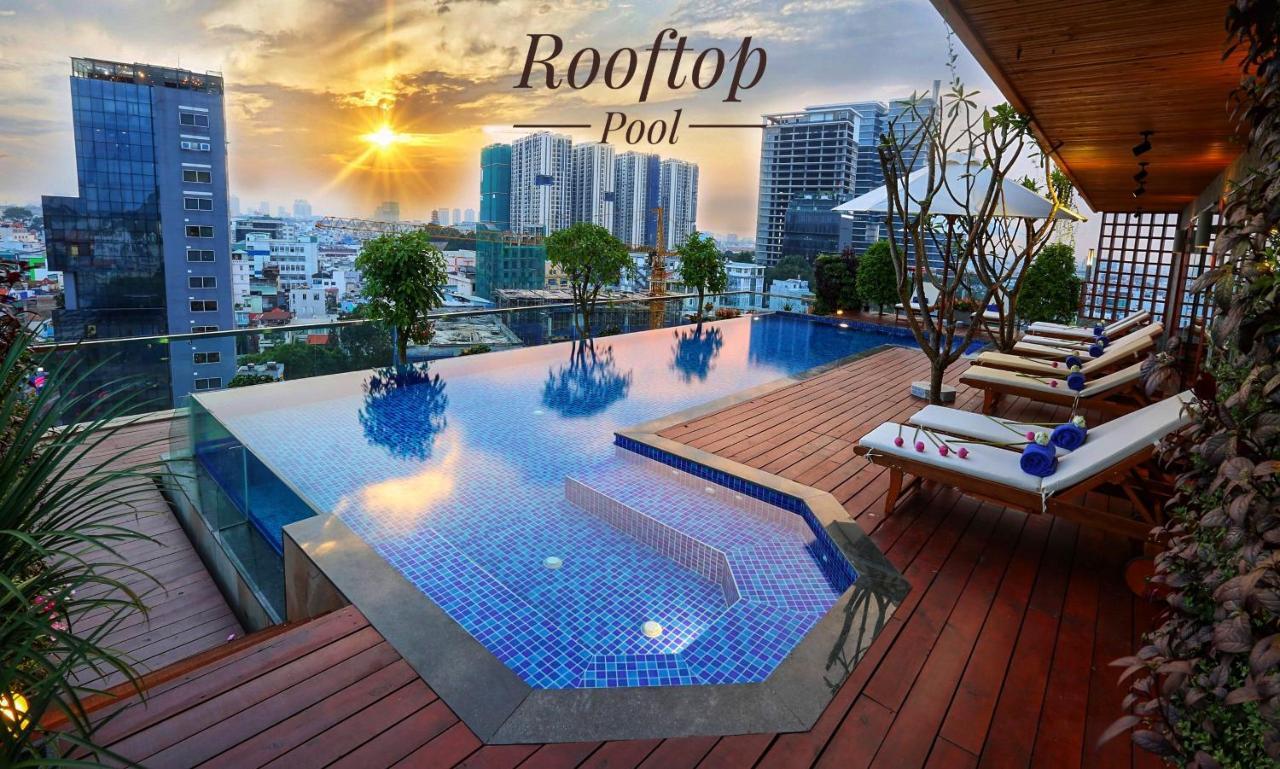Lotus Saigon 4*