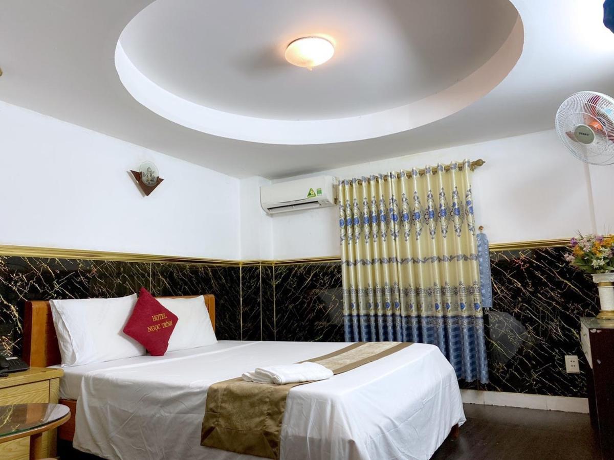 Aparthotel Khach San Ngoc Trinh Ho Chi Minh City