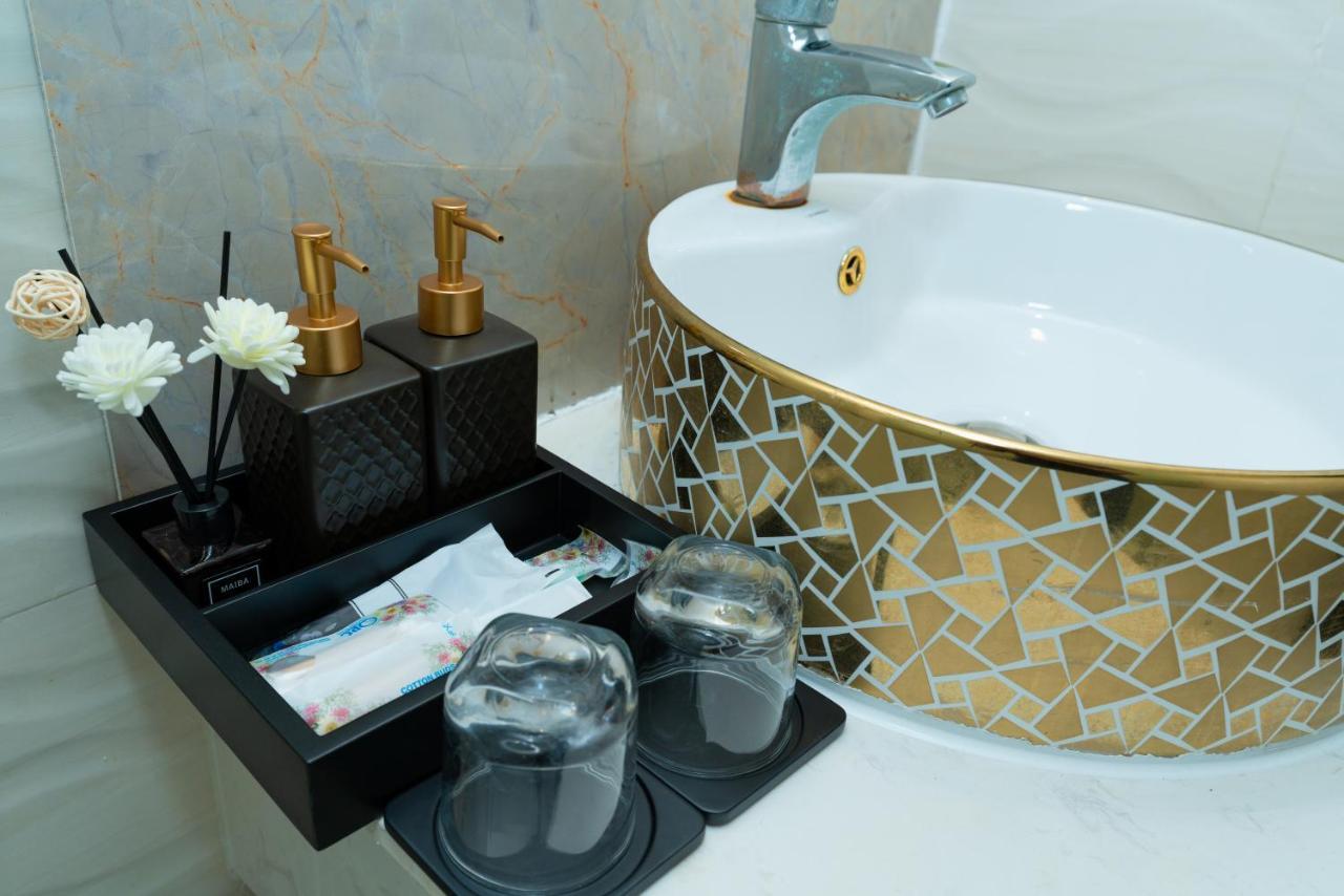 Queen - Ben Thanh Market Hotel Ho Chi Minh City