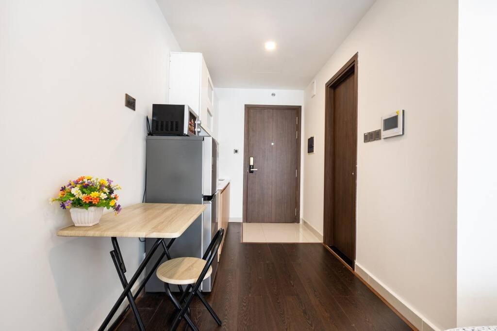 Stylist Studio-saigon Royal-hana Apart-1601 Ho Chi Minh City