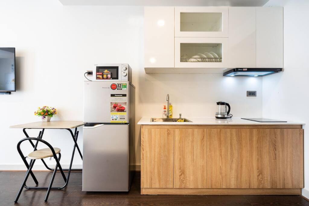 Apartment Stylist Studio-saigon Royal-hana Apart-1601 Ho Chi Minh City