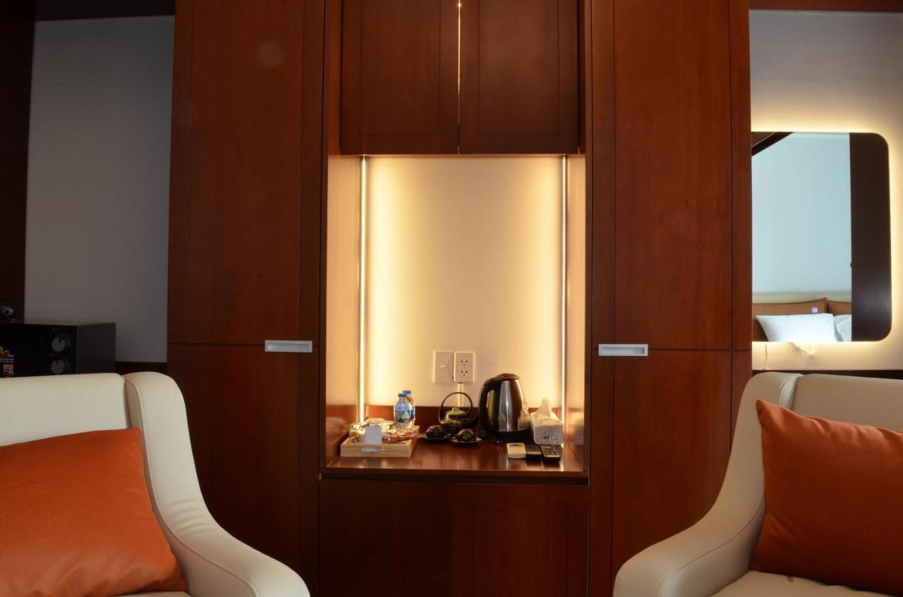 M Luxury Căn hộ *