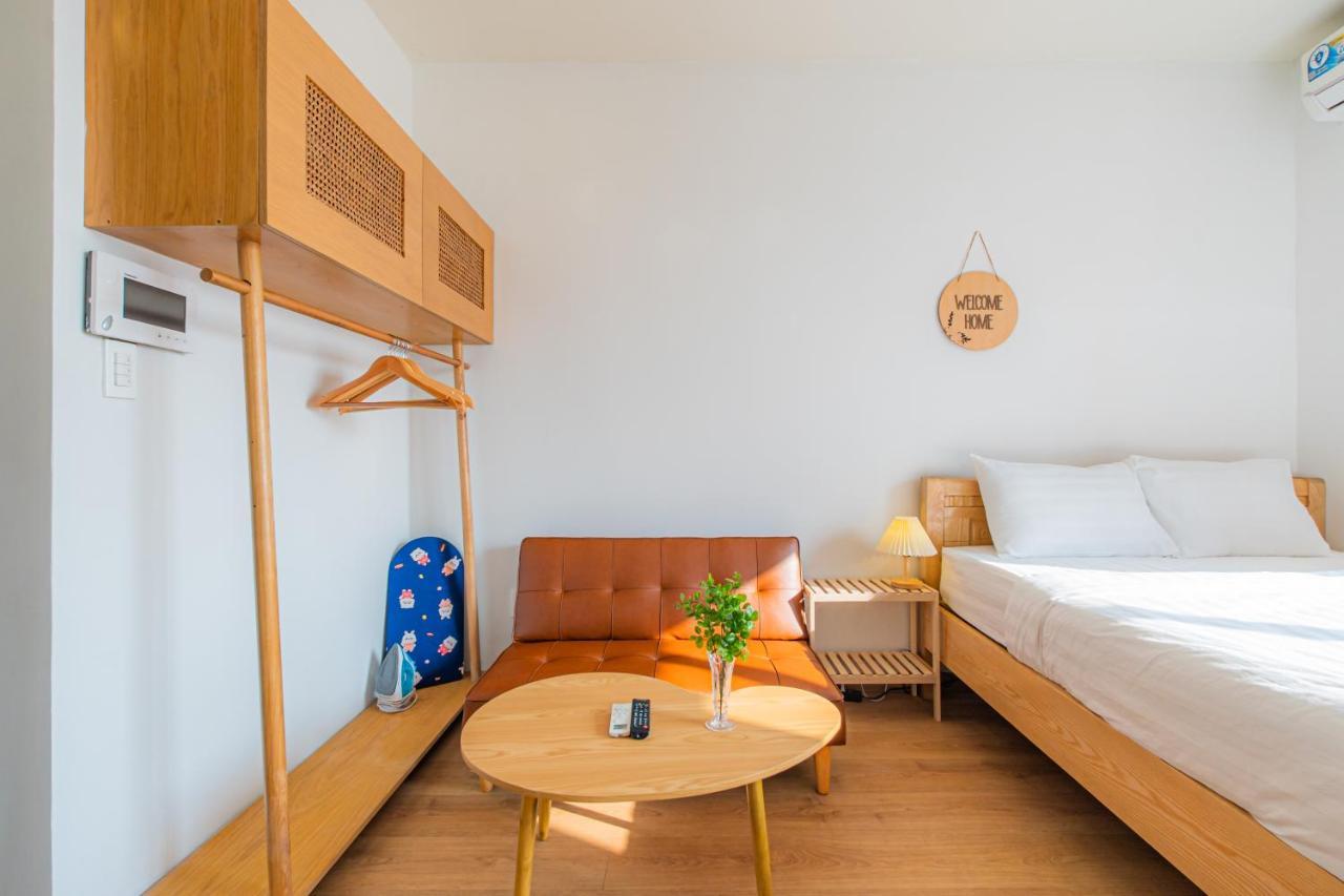 Studio River View-city View & Pool In Center - May * Ho Chi Minh City