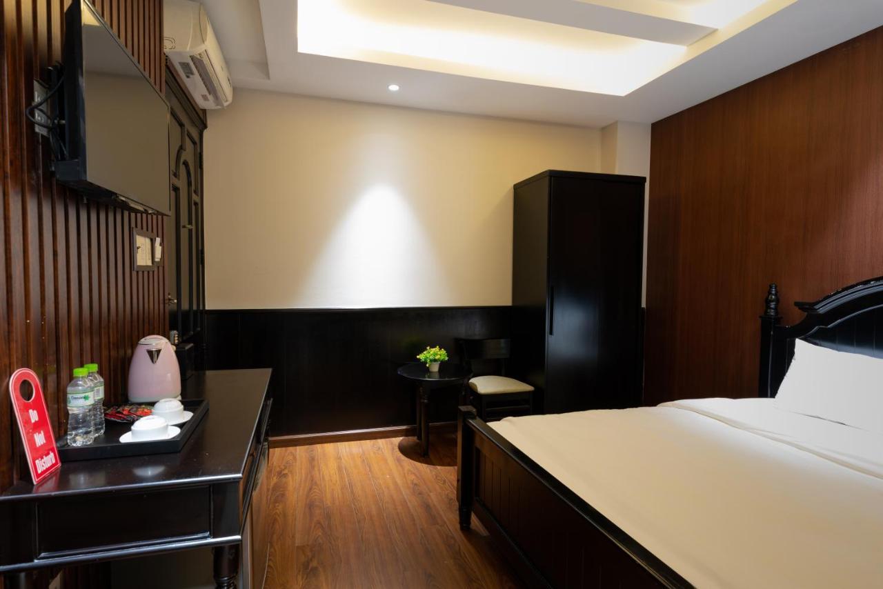 Queen - Ben Thanh Market Hotel