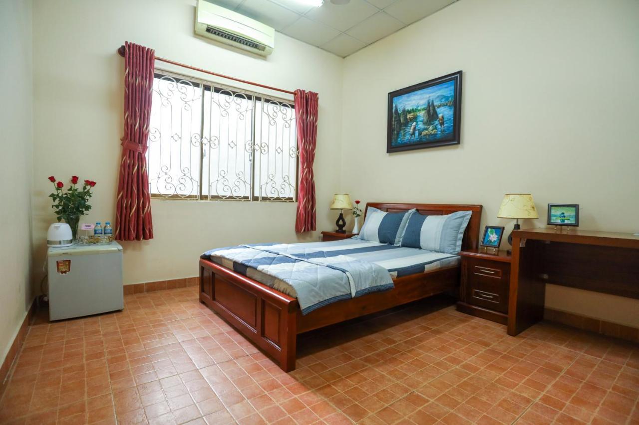 Nha Khach Lang Man - Village Chance Guest house
